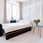 Rent Like - Wilcza 22a * Varsó