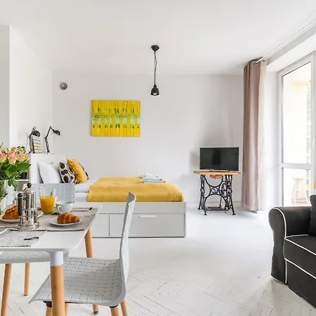 Rent Like - Wilcza 22a