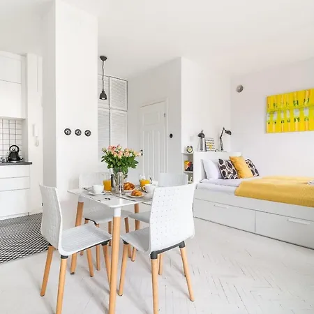 Appartement Rent Like - Wilcza 22a *