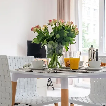 Apartman Rent Like - Wilcza 22a Varsó